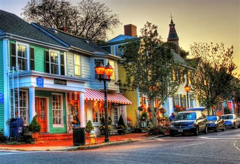 8 Amazing Hidden Massachusetts Beach Towns You Need To Visit Marblehead Beach Town New England