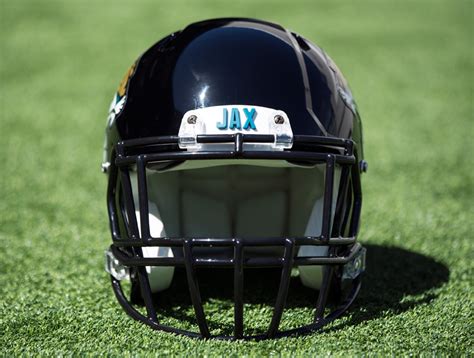 5 x 5 x 7 inches mini helmet weight: Jacksonville Jaguars New Helmet 2018 Unveiled Front View ...