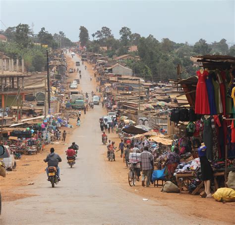 Uganda Ujuzi African Travel