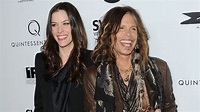 Liv Tyler gives big thumbs-up to father's fiancee | CNN