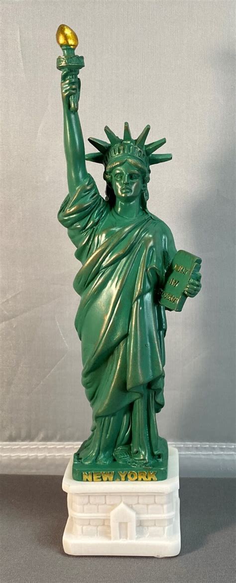 Statue Of Liberty Figurine 45 Inches 3 Pack Zizo Usa Inc