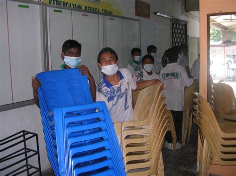 George arguin sbg pengurus sekolah. SMK ST GEORGE, 11000 BALIK PULAU, PULAU PINANG: Gotong ...