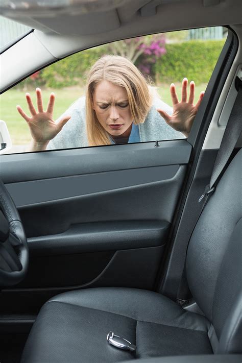 Locked Out How To Get Into Your Car Se Car Keys