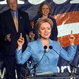 Historic First for a First Lady as Clinton Wins N.Y. Senate Race - Los ...