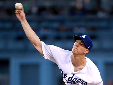 Dodgers Walker Buehler Throwing During Shutdown Talks Kershaw