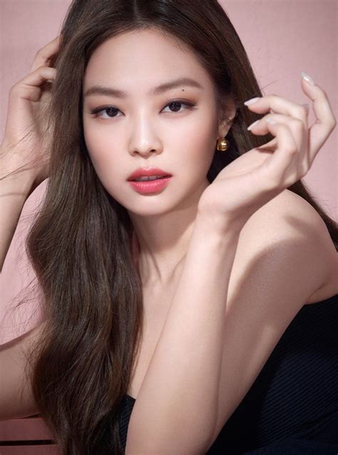 Blackpinks Jennie Boasts Of Her Captivating Beauty In A New Pictorial