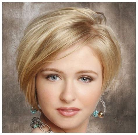 These wonderful short hairstyles for thick wavy hair are for those of you lucky enough to be born with it. Short Hairstyles for Round Faces and Thick Hair 2014 ...