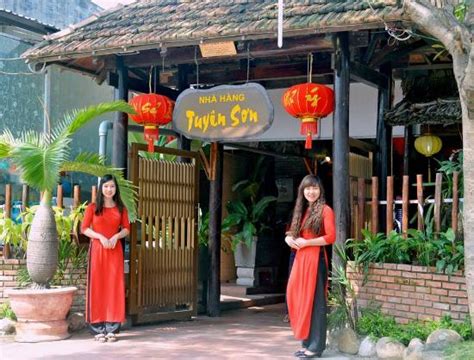 Tuyen Son Restaurant Da Nang Restaurant Avis Numéro De Téléphone