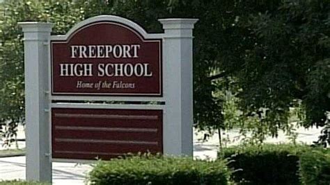 Freeport School Board Considers Hybrid Return To Education