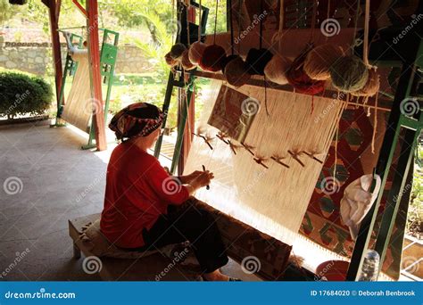 Woman Weaving A Turkish Rug Editorial Image Image Of Female Loom