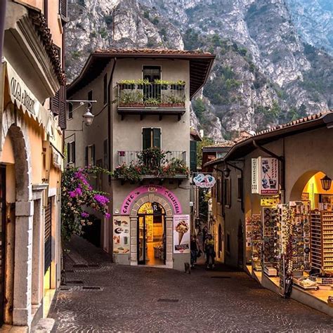 Check spelling or type a new query. Limone sul Garda - LoScrivo DaMe - Lo.Da.Me servizi
