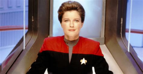 Star Trek Prodigy Animated Kathryn Janeway Revealed For Paramount