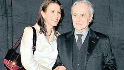 Carreras Confirma El Divorcio De Su Esposa