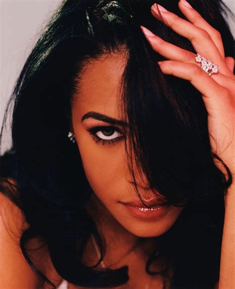 At Your Best Aaliyah Photo 16026615 Fanpop
