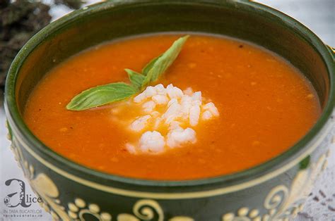 Supa De Rosii Cu Orez Retete Culinare Din Tara Bucatelor