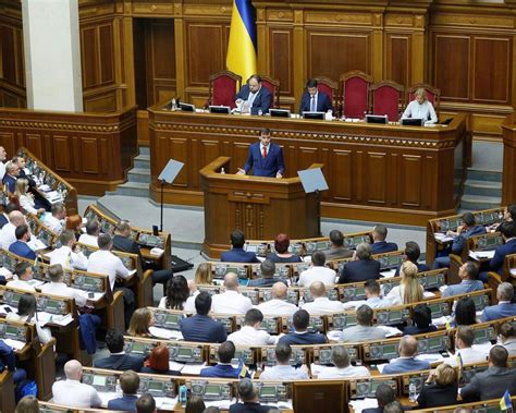 Ukraine's new parliament approves top Cabinet officials | The Star