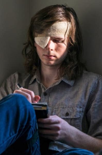 The Walking Deads Chandler Riggs Nails Down Tv Return Get All The