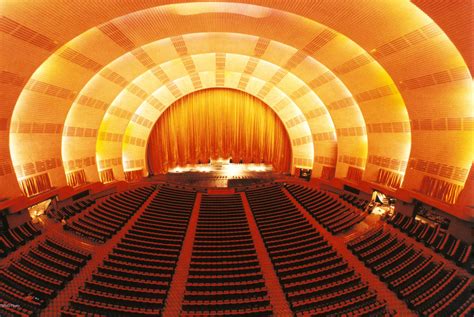 Radio City Music Hall The Largest Movie Theatre Ever Built