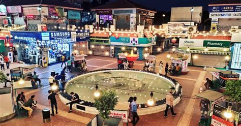 5 Best Shopping Places In Gurgaon For The Shopaholic In You Live Love