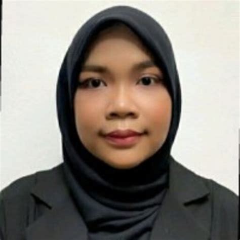 Nur Anis Khadijah Binti Mohd Sayuti Universiti Teknologi Mara Shah