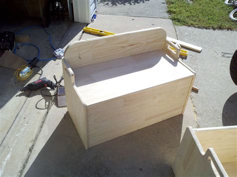 Woodworking Plans Plans To Build A Toy Box Free Download Plans To Build