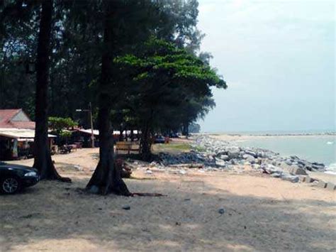 Pantai irama bachok tidak jauh dari tok bali adalah pantai irama. Tempat menarik di Kelantan untuk dilawati | Percutian Bajet