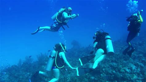 Grand Cayman Dive Part Caribe Easy Beachlife Youtube