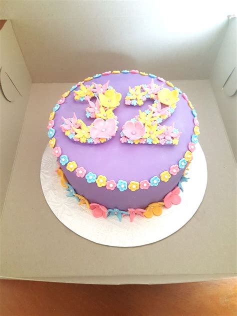 32nd Birthday Cake 32 Birthday Buttercream Birthday Cake Birthday Woman