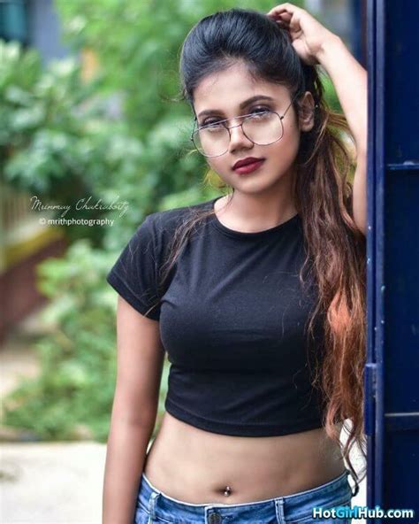 Hot Desi Indian Teen Girls With Big Tits 14 Photos