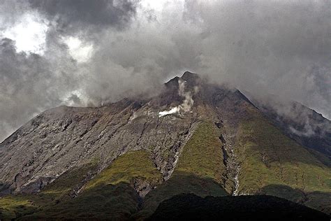 Phivolcs Reports New Explosion On Mount Bulusan Gma News Online