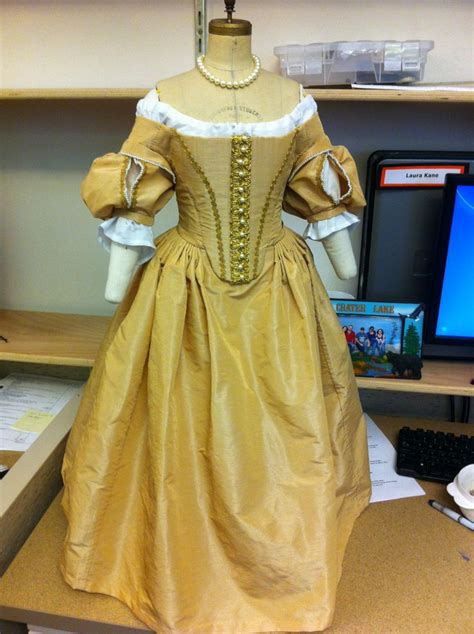 Half Scale 17th Century Dress Recreation Part 4 The Bodice — Laura Kane Designs 17th Century