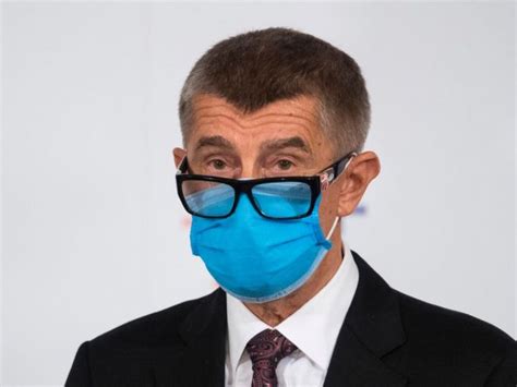 Profile of the czech republic's finance minister and deputy prime minister. Babiš pripustil, že spravil chybu. Vyzval občanov, aby ...