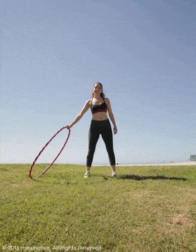 10 Hula Hoop Exercises To Get Beyoncé Abs