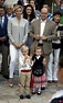 Los Príncipes Alberto y Charlene de Mónaco con sus hijos en el picnic ...