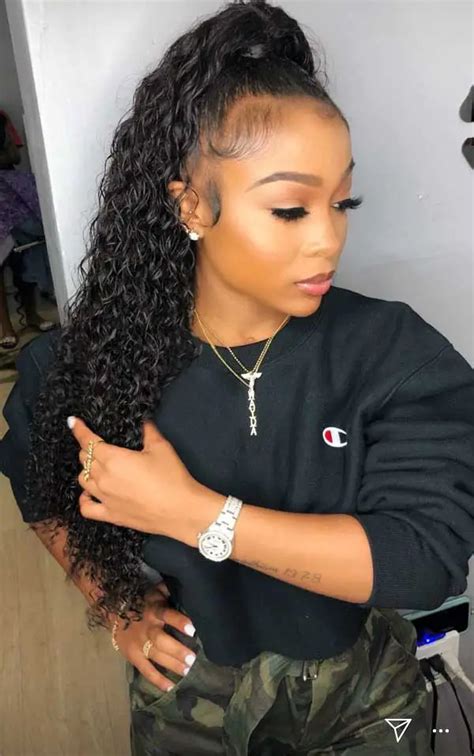 35 Best Curly Ponytail Styles To Try In 2022 Hqadviser