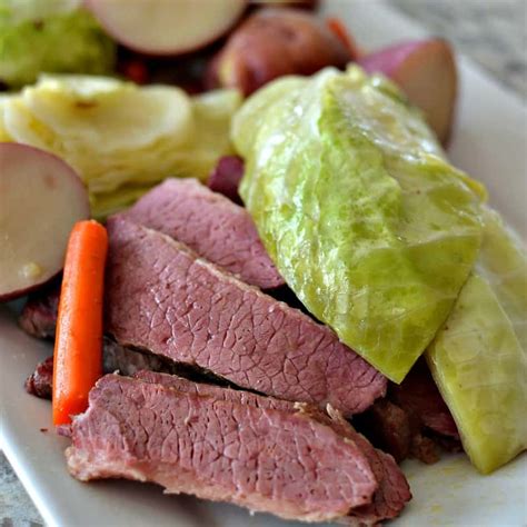 The Best Recipe For Corned Beef And Cabbage Easy Recipes To Make