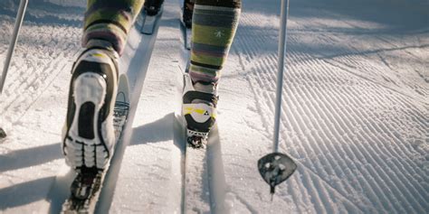 How To Cross Country Ski Quick Tips Rei Expert Advice