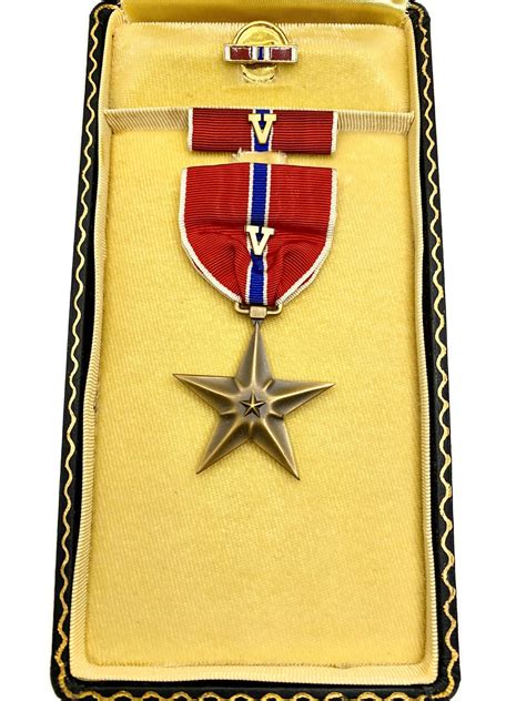 American Cased Bronze Star Medal With Pin Ribbon And Valor Second