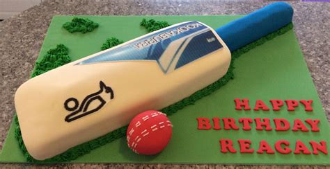 Cricket Bat Cake With Images Cricket Theme Cake