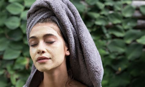 The 14 Best Face Masks For Every Type Of Acne