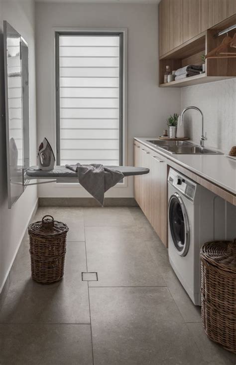 Arredare la lavanderia di casa, piccola o grande che sia, è un'esigenza fondamentale per evitare lo spreco di spazio e mantenere tutto in ordine. Arredare lavanderia: più di 50 Idee per organizzarla al Meglio