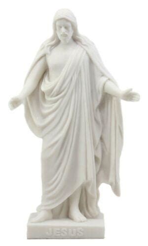 This Christus Figurine Measures 8 Tall 425 Long And 275 Deep