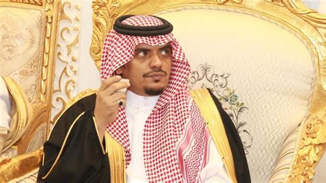 وكان محمود عبد العزيز قد أصيب بسرطان الفك وتدهورت حالته الصحية ودخل في غيبوبة طويلة بإحدى المستشفيات الخاصة. الامير مشعل بن محمد ال سعود