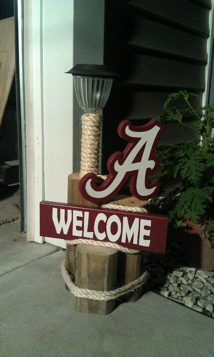 University of alabama crimson tide elephant sticker! Alabama Crimson tide | Crimson tide decor, Alabama crafts ...