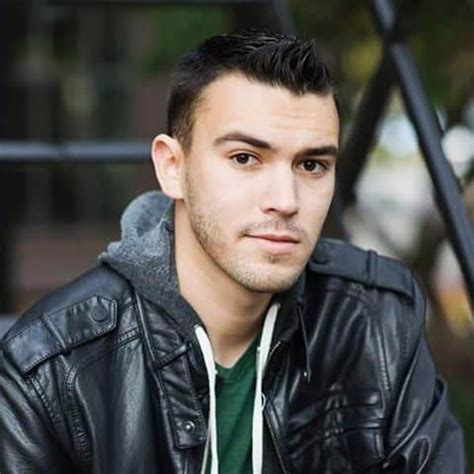 10 best mens haircuts for round faces. 60 Best Male Haircuts For Round Faces - Be Unique in 2019