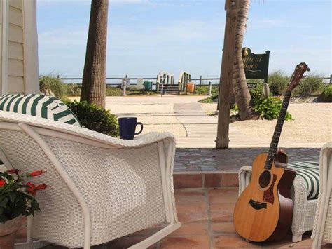 20 Of Floridas Most Charming Beachfront Cottages Beachfront Cottage