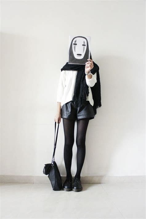 Dude can't even pass a cop test. lookbookdotnu: No Face! (by Kiki Li) | Fashion, Black and ...