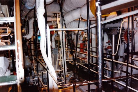 Hms belfast was the pride of british navy which played a very major role in the world war ii, by sinking the most dreaded german warship in the it gave us the right feel of being in war ship. Engine Room (1) | Engine Room, HMS Belfast, London ...