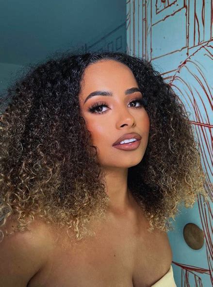 Amber Gill Remains Coy On New Romance After Being Linked To Arsenal