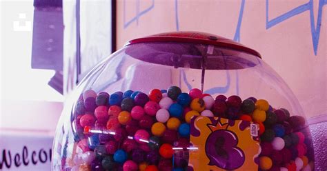 Bubble King Gumball Dispenser Photo Free Food Image On Unsplash